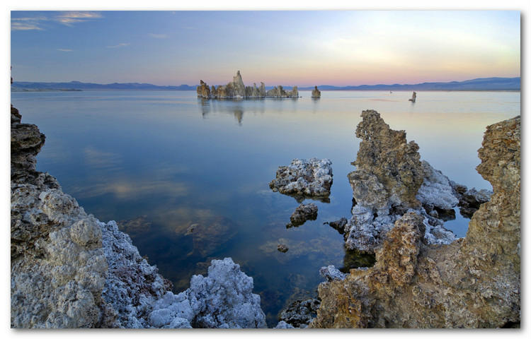 微软Windows7、Windows8风景主题壁纸：《盐湖和死海》