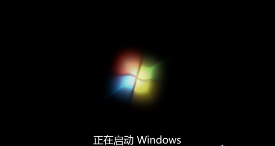 Win7开机一直正在启动Windows怎么解决？