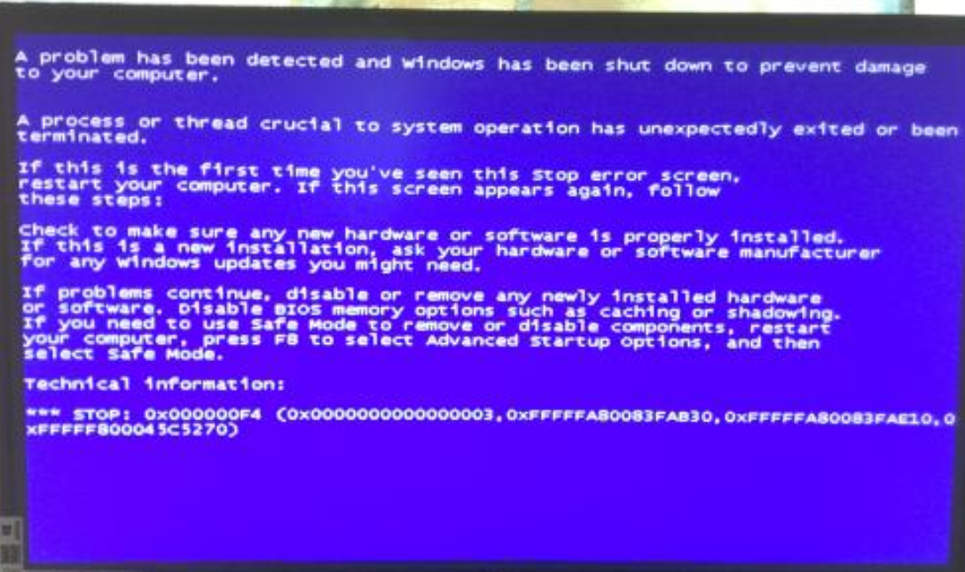 电脑0xc000007b蓝屏进不了系统